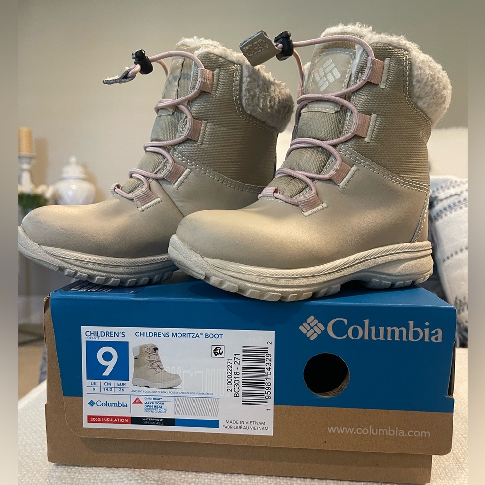 Columbia Kids' Moritza Boots - Beige and Pink